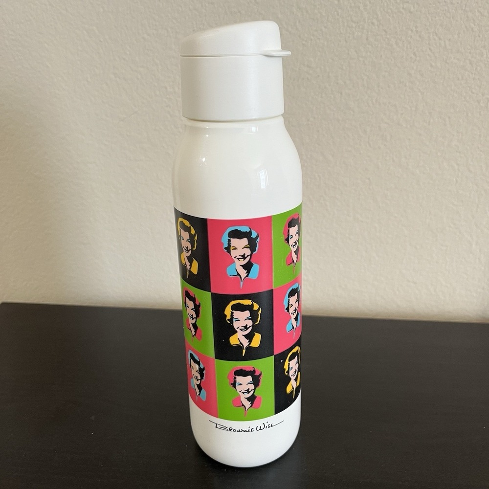 Tupperware‎ Eco Water Bottle Brownie Wise - Flip Top Lid - Pop Art Y2K Accessory